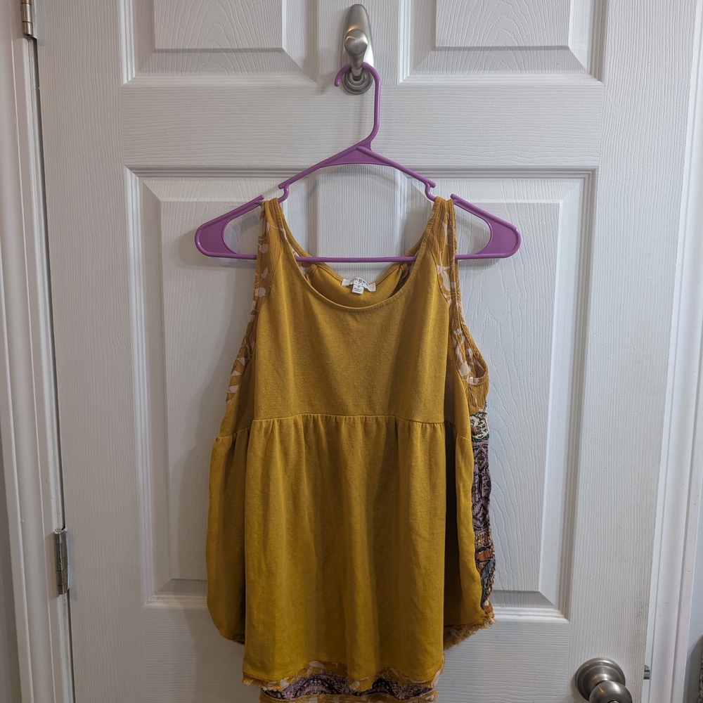 Umgee Women’s Mixed Print Babydoll Tunic Tank‎ Mustard Floral - Size M